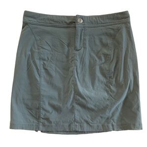 Columbia Skort Gray Stretch Omni-Shield Size 2
